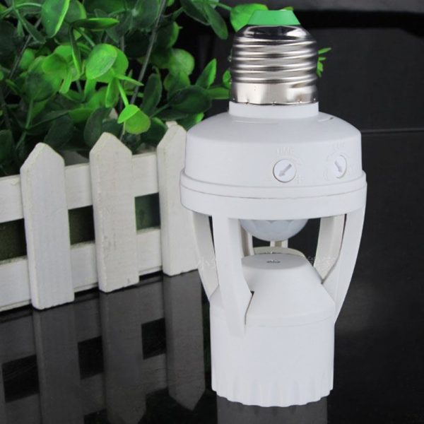 Motion Sensor Light Socket – Auto On/Off Dusk to Dawn Sensor – Energy Saving Smart Bulb Holder